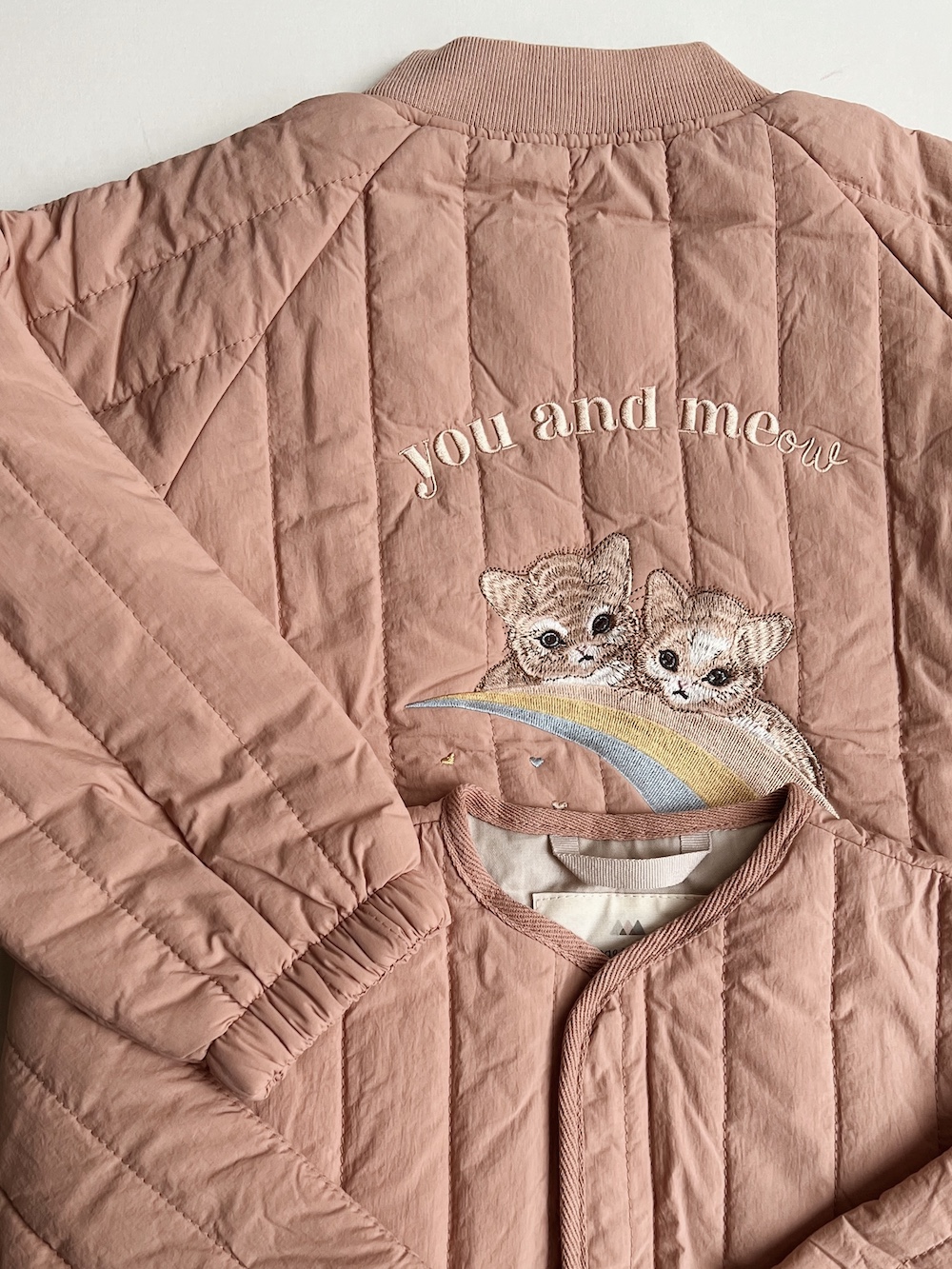 Konges Slojd Juno bomber jacket jasje zomerjasje roze met poezen/katten en regenboog - Minipop
